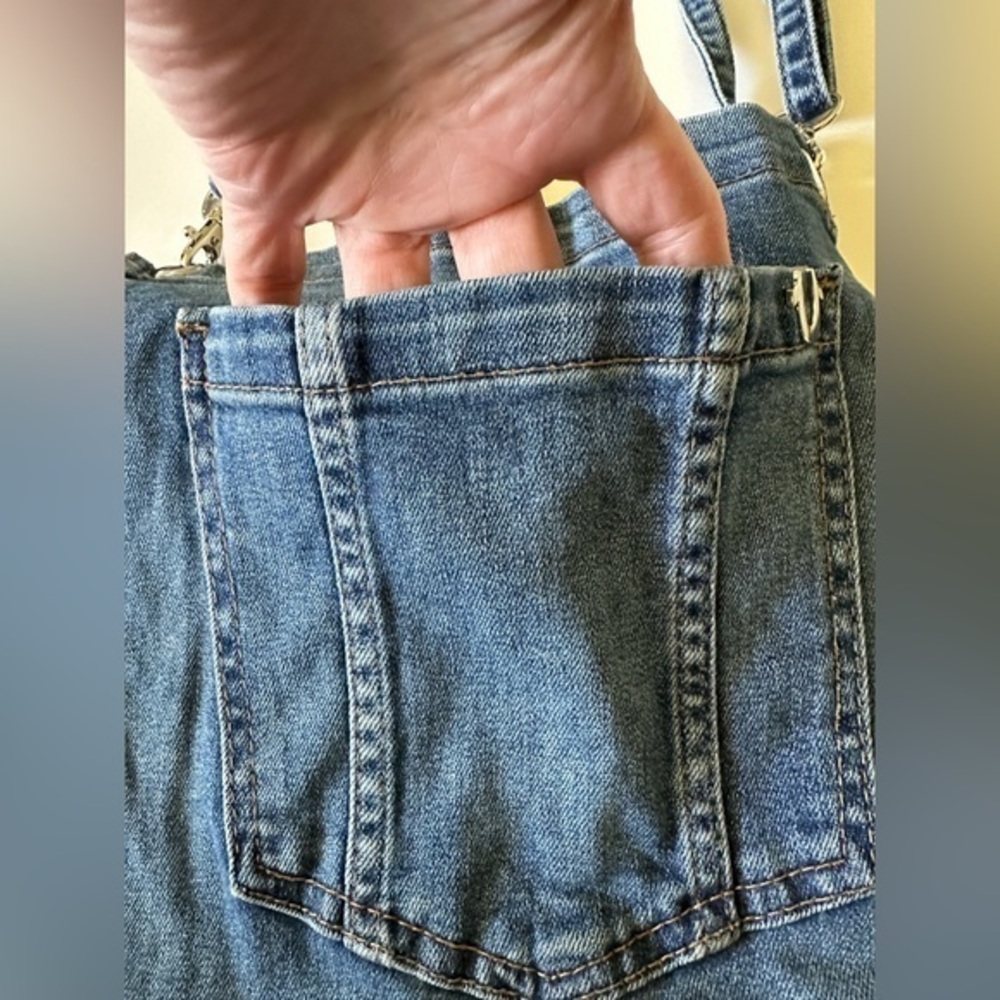 True Religion Denim Overall Shorts Raw Hem Adjustable Straps Side Buttons Large - Picture 11 of 13